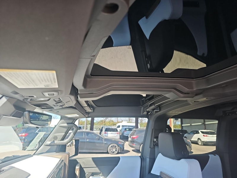 Купить GMC Hummer EV SUV электро 2025 id-1006811 в Киеве, Фото №12