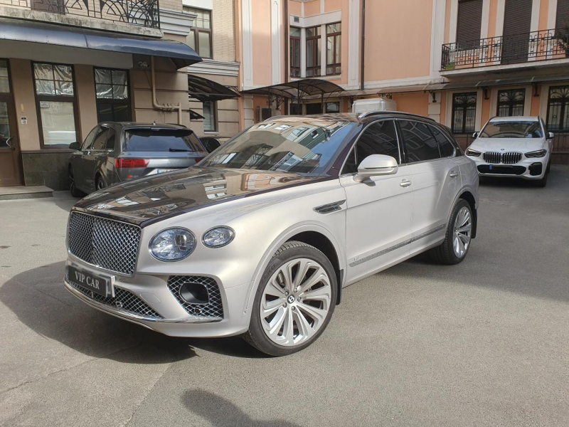 Bentley Bentayga First Edition бензин 2021 id-1006818