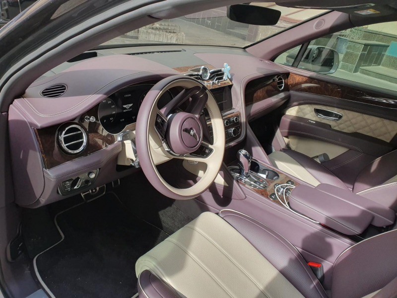 Bentley Bentayga First Edition бензин 2021 id-1006818 Купить Bentley Bentayga First Edition бензин 2021 id-1006818 в Киеве, Фото №5