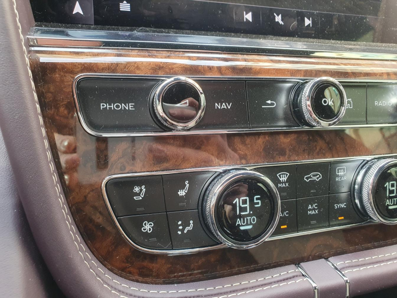 Bentley Bentayga First Edition бензин 2021 id-1006818 Купить Bentley Bentayga First Edition бензин 2021 id-1006818 в Киеве, Фото №25