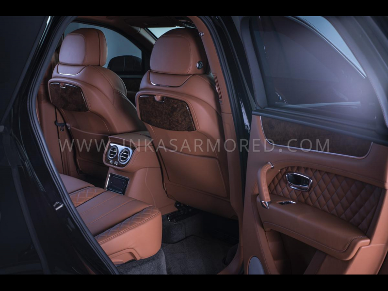 Bentley Bentayga Guard Inkas B6+ бензин 2024 id-1006825 Купить Bentley Bentayga Guard Inkas B6+ бензин 2024 id-1006825 в Киеве, Фото №7