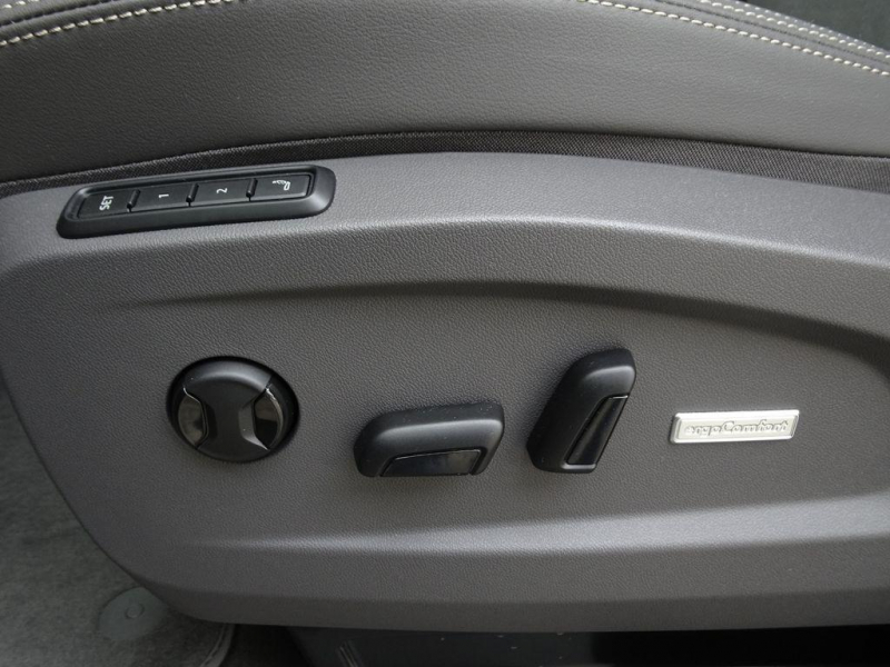 Volkswagen Multivan Long T7 дизель 2024 id-1006824 Купить Volkswagen Multivan Long T7 дизель 2024 id-1006824 в Киеве, Фото №12