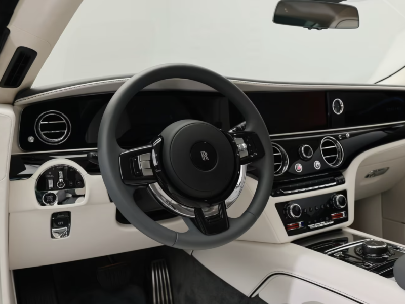 Купить Rolls-Royce Spectre электро 2026 id-1006837 в Киеве, Фото №6