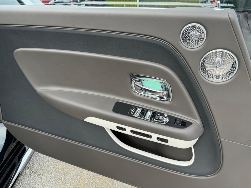 Rolls-Royce Spectre электро 2025 id-1006849 Купить Rolls-Royce Spectre электро 2025 id-1006849 в Киеве, Фото №15