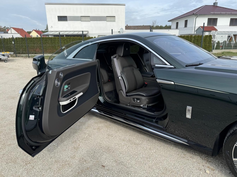 Rolls-Royce Spectre электро 2025 id-1006849 Купить Rolls-Royce Spectre электро 2025 id-1006849 в Киеве, Фото №34