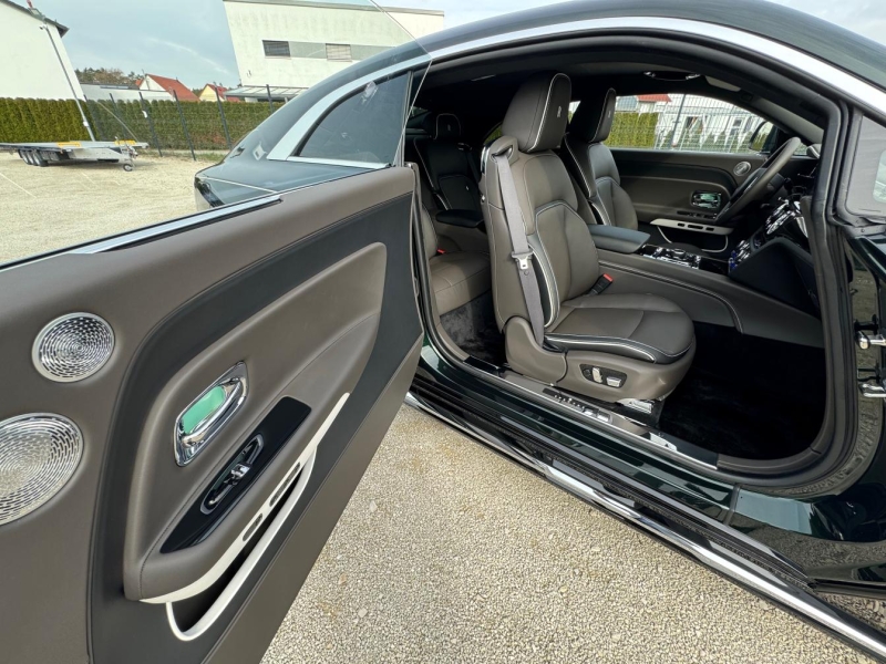 Rolls-Royce Spectre электро 2025 id-1006849 Купить Rolls-Royce Spectre электро 2025 id-1006849 в Киеве, Фото №35