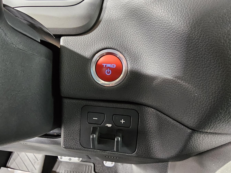 Купить Toyota Sequoia Limited гибрид 2026 id-1006864 в Киеве, Фото №29