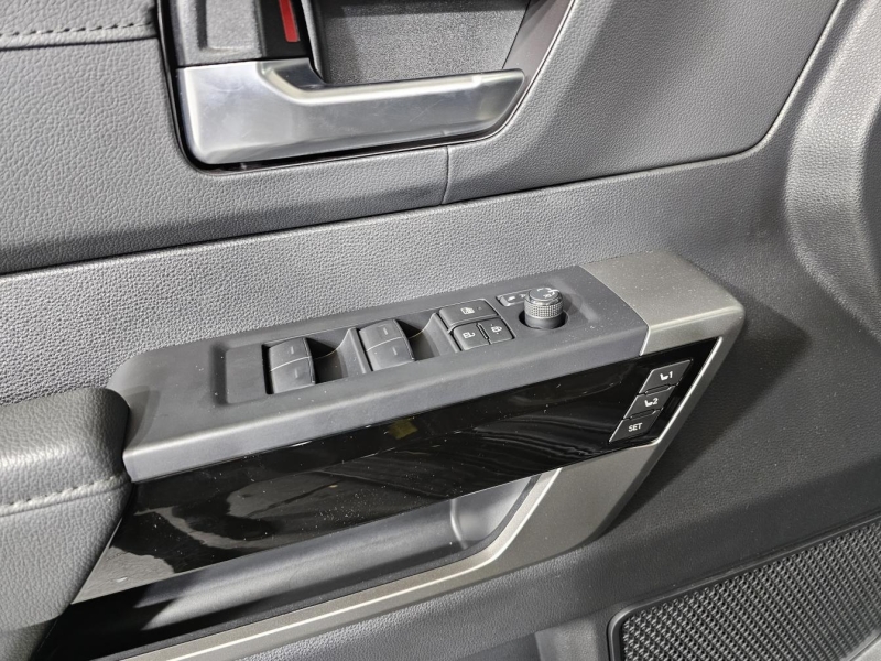 Купить Toyota Sequoia Limited гибрид 2026 id-1006864 в Киеве, Фото №24