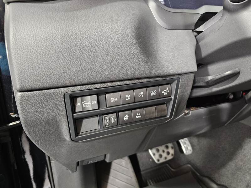 Купить Toyota Sequoia Limited гибрид 2026 id-1006864 в Киеве, Фото №25