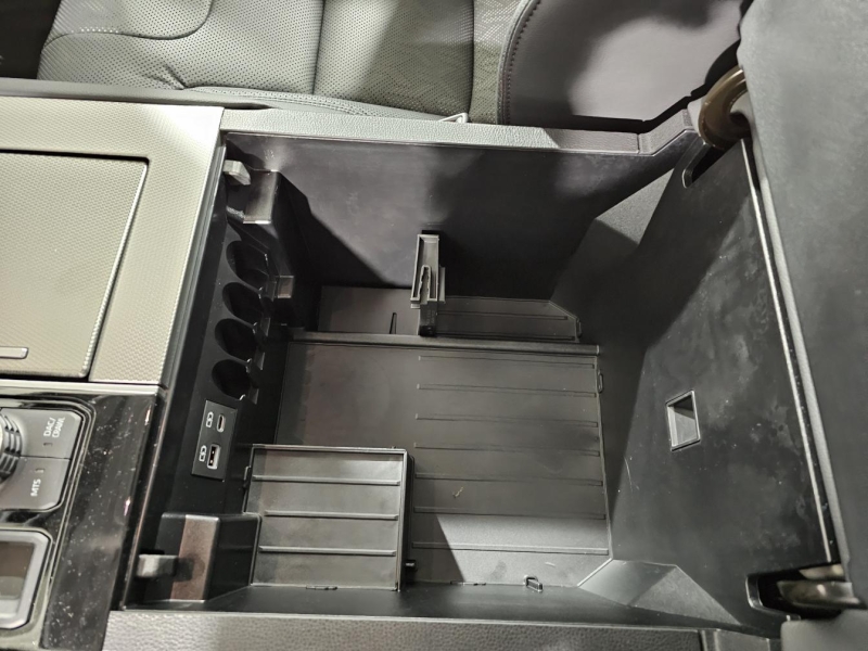 Купить Toyota Sequoia Limited гибрид 2026 id-1006864 в Киеве, Фото №28