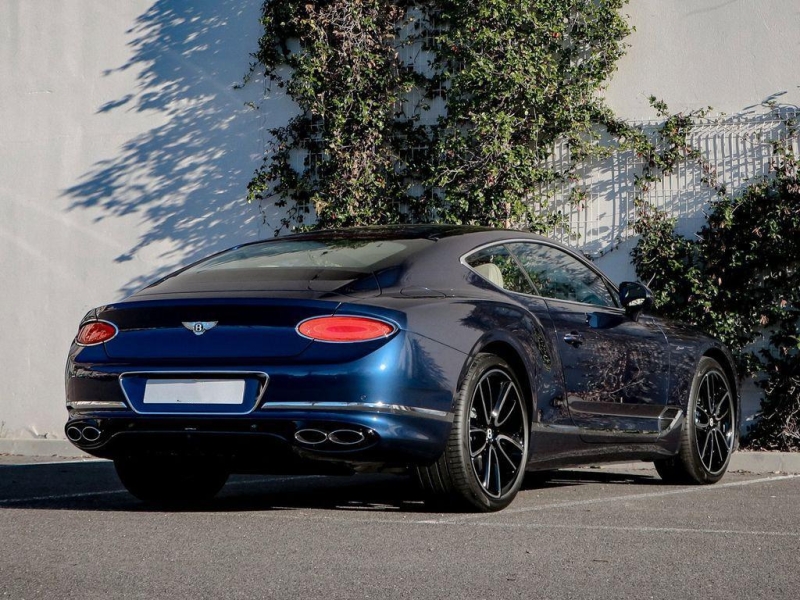 Bentley Continental GT Azure бензин 2024 id-1006869 Купить Bentley Continental GT Azure бензин 2024 id-1006869 в Киеве, Фото №4