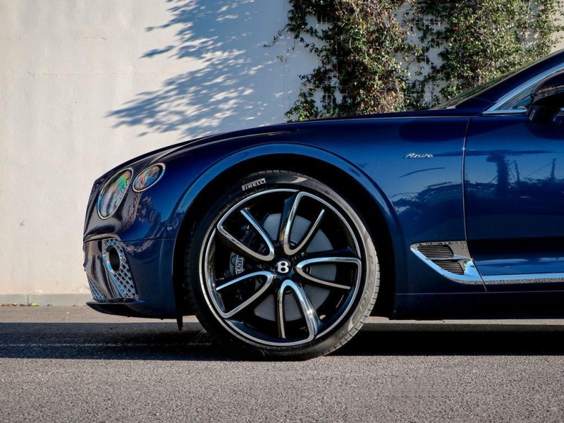 Bentley Continental GT Azure бензин 2024 id-1006869 Купить Bentley Continental GT Azure бензин 2024 id-1006869 в Киеве, Фото №12
