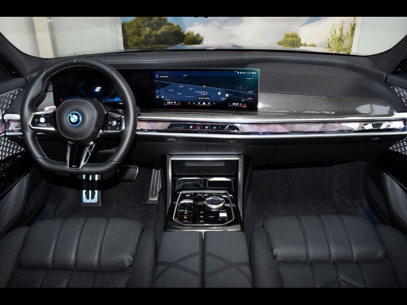 BMW i7 M70 xDrive электро 2025 id-1006874 Купить BMW i7 M70 xDrive электро 2025 id-1006874 в Киеве, Фото №6