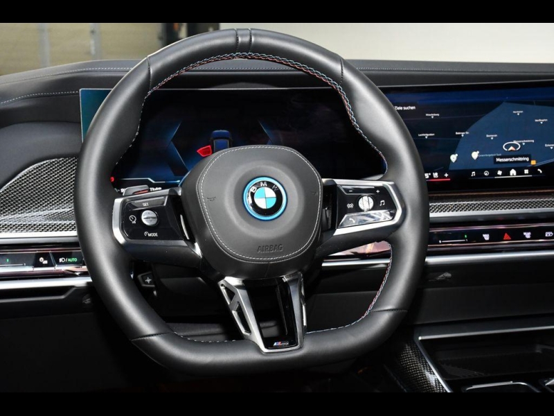 BMW i7 M70 xDrive электро 2025 id-1006874 Купить BMW i7 M70 xDrive электро 2025 id-1006874 в Киеве, Фото №13