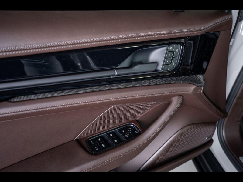 Porsche Panamera 4 бензин 2026 id-1006877 Купить Porsche Panamera 4 бензин 2026 id-1006877 в Киеве, Фото №13