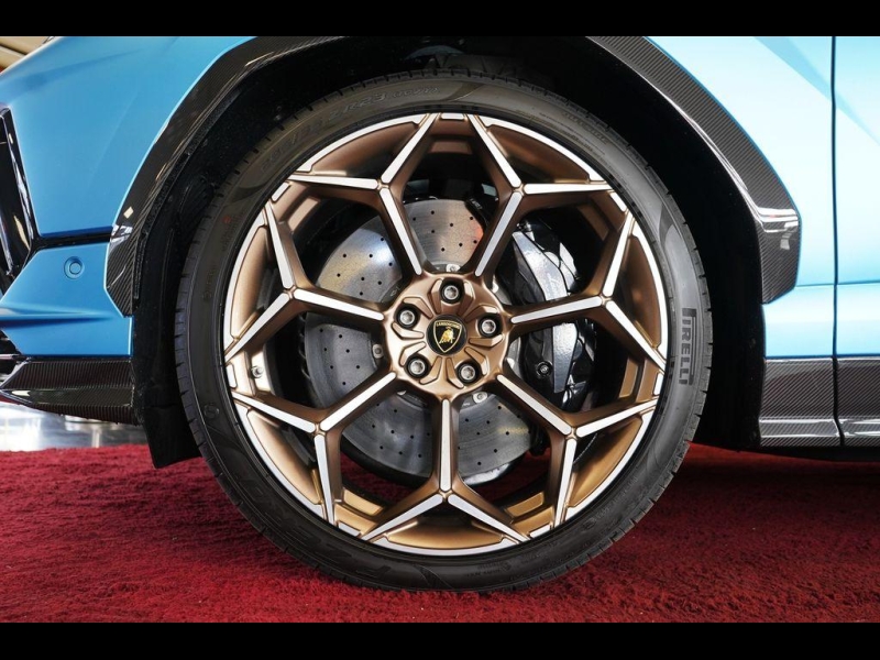 Lamborghini Urus Performante бензин 2025 id-1006876 Купить Lamborghini Urus Performante бензин 2025 id-1006876 в Киеве, Фото №13