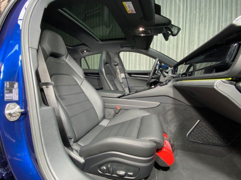 Porsche Panamera 4 бензин 2026 id-1006879 Купить Porsche Panamera 4 бензин 2026 id-1006879 в Киеве, Фото №11