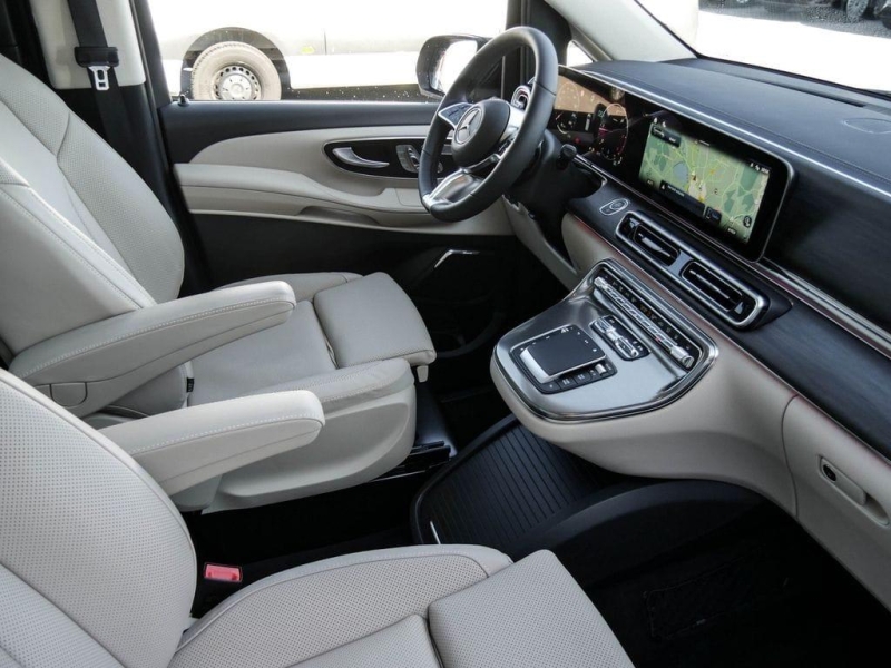 Mercedes-Benz V 300D AMG Long 4matic дизель 2025 id-1006880 Купить Mercedes-Benz V 300D AMG Long 4matic дизель 2025 id-1006880 в Киеве, Фото №4