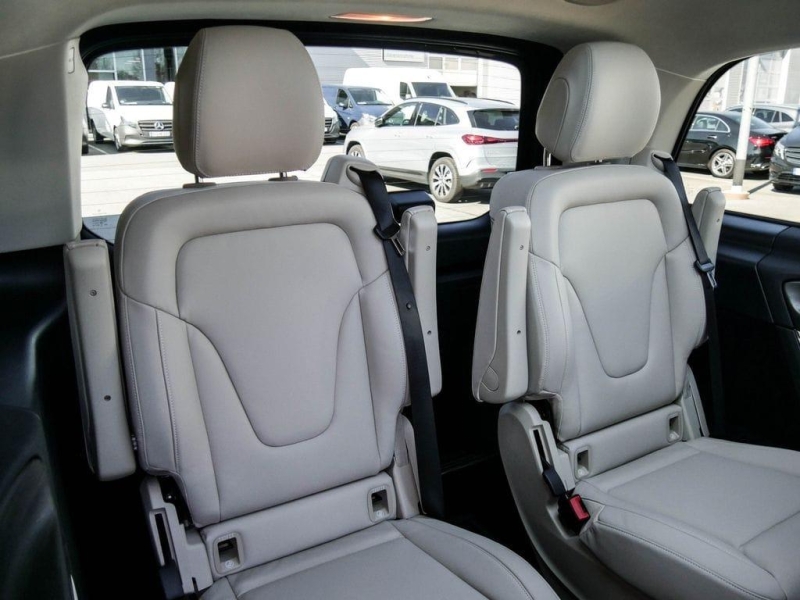 Купить Mercedes-Benz V 300D AMG Long 4matic дизель 2026 id-1006880 в Киеве, Фото №9