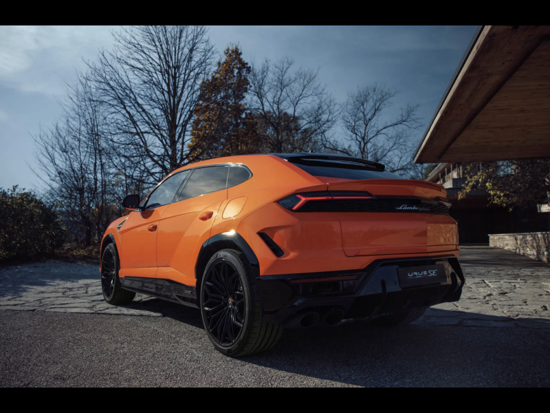 Lamborghini Urus SE гибрид 2025 id-1006893 Купить Lamborghini Urus SE гибрид 2025 id-1006893 в Киеве, Фото №5