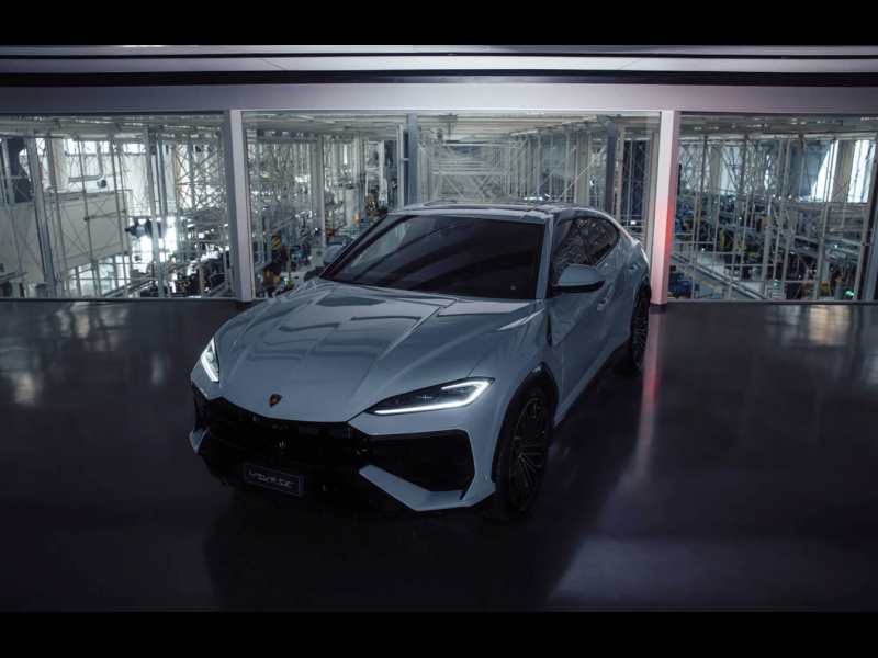 Lamborghini Urus SE гибрид 2025 id-1006893 Купить Lamborghini Urus SE гибрид 2025 id-1006893 в Киеве, Фото №8