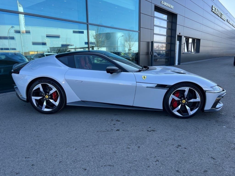 Купить Ferrari 12Cilindri бензин 2025 id-1006903 в Киеве, Фото №1