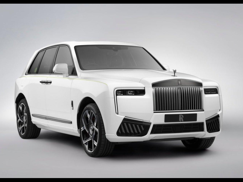 Rolls-Royce Cullinan Black Badge Series II бензин 2024 id-1006900