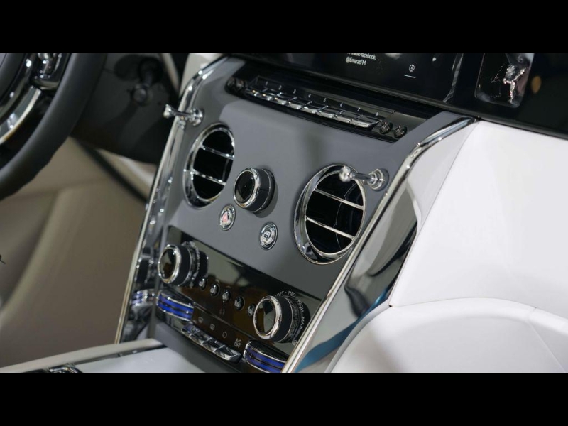 Купить Rolls-Royce Cullinan Black Badge Series II бензин 2025 id-1006900 в Киеве, Фото №12