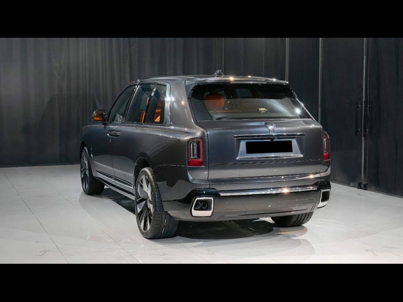 Rolls-Royce Cullinan Series II бензин 2026 id-1006899 Купить Rolls-Royce Cullinan Series II бензин 2026 id-1006899 в Киеве, Фото №3