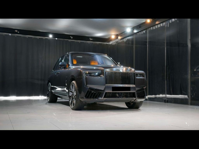 Rolls-Royce Cullinan Series II бензин 2026 id-1006899 Купить Rolls-Royce Cullinan Series II бензин 2026 id-1006899 в Киеве, Фото №4
