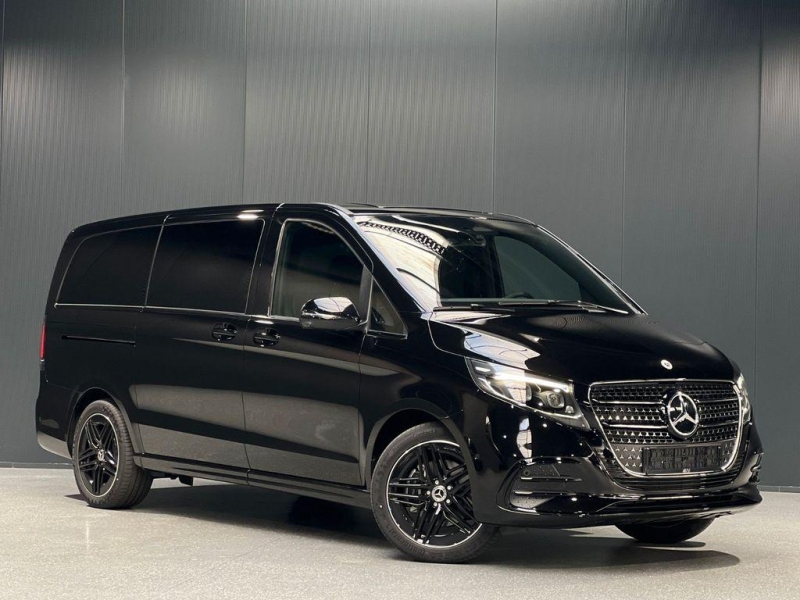Купить Mercedes-Benz V 300D AMG Long 4matic дизель 2025 id-1006911 в Киеве, Фото №1