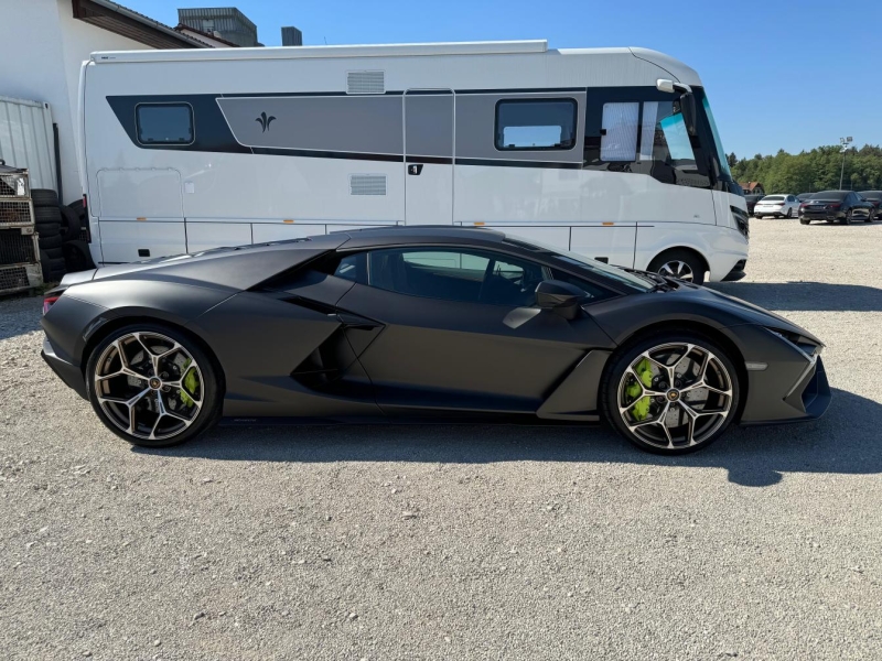 Купить Lamborghini Revuelto гибрид 2025 id-1006912 в Киеве, Фото №5