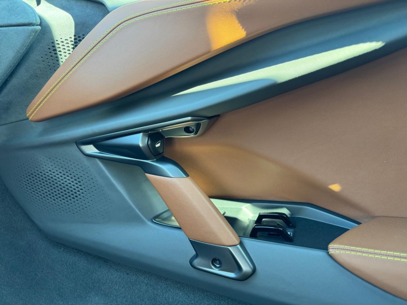 Купить Lamborghini Revuelto гибрид 2025 id-1006912 в Киеве, Фото №18