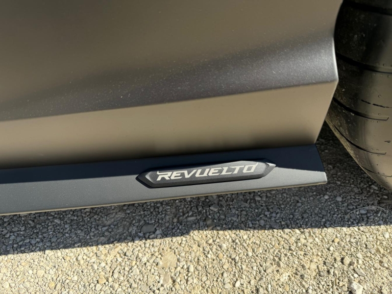 Купить Lamborghini Revuelto гибрид 2025 id-1006912 в Киеве, Фото №21
