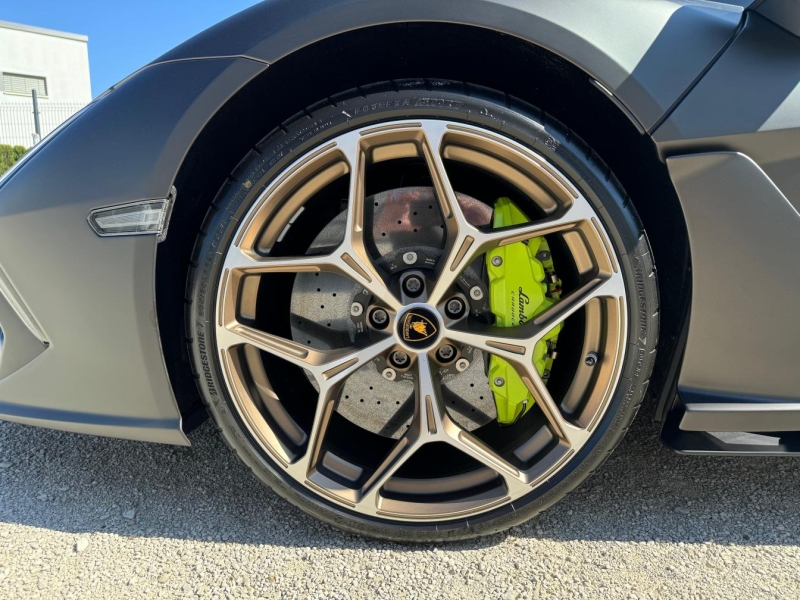 Купить Lamborghini Revuelto гибрид 2025 id-1006912 в Киеве, Фото №22