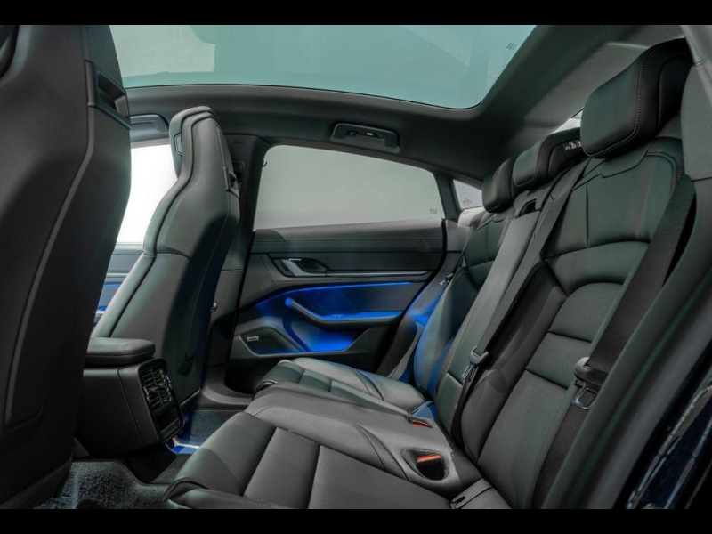 Купить Porsche Taycan электро 2025 id-1006917 в Киеве, Фото №17