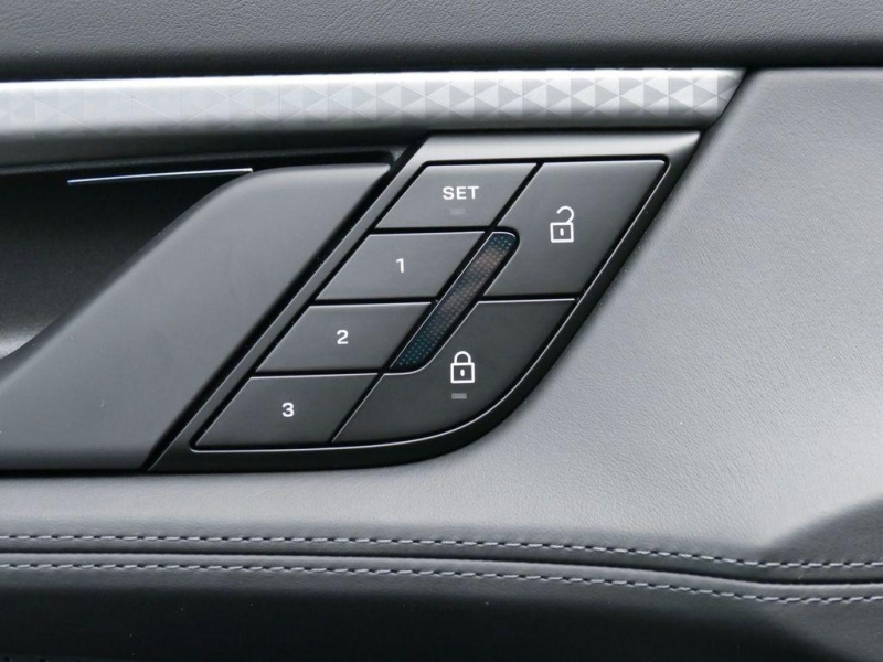 Porsche Taycan 4 Cross Turismo электро 2025 id-1006916 Купить Porsche Taycan 4 Cross Turismo электро 2025 id-1006916 в Киеве, Фото №11