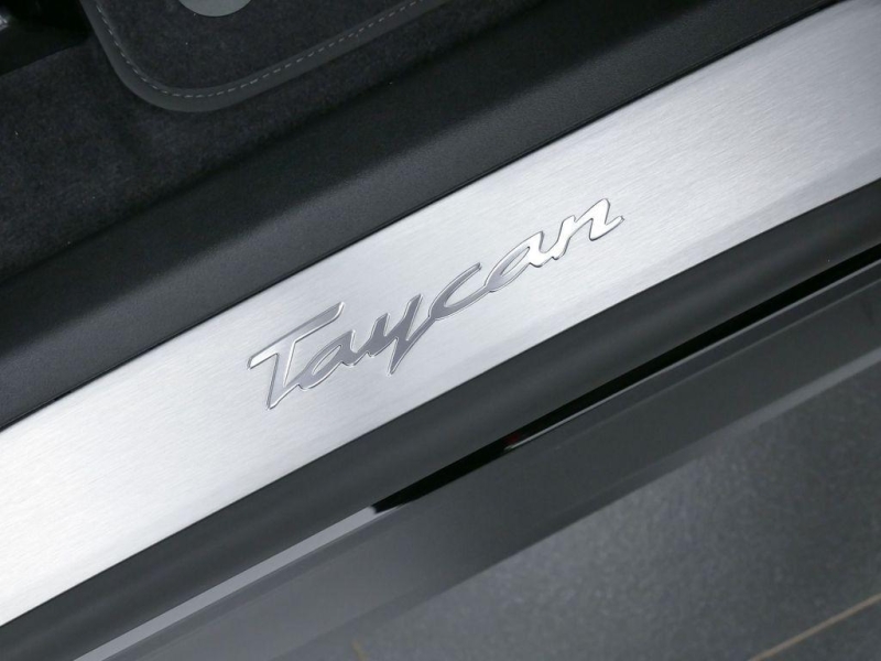 Porsche Taycan 4 Cross Turismo электро 2025 id-1006916 Купить Porsche Taycan 4 Cross Turismo электро 2025 id-1006916 в Киеве, Фото №17