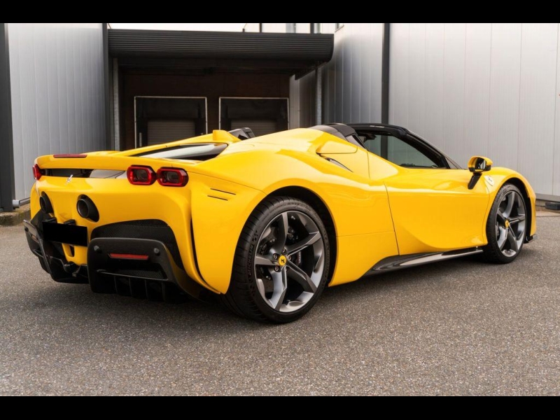 Ferrari SF90 Spider гибрид 2025 id-1006918 Купить Ferrari SF90 Spider гибрид 2025 id-1006918 в Киеве, Фото №4