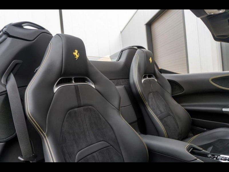 Ferrari SF90 Spider гибрид 2025 id-1006918 Купить Ferrari SF90 Spider гибрид 2025 id-1006918 в Киеве, Фото №6