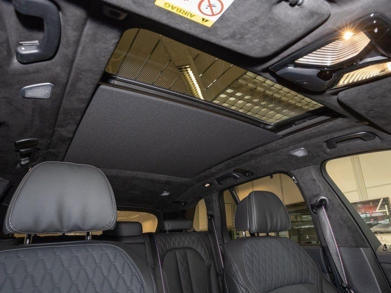 Купить BMW X5 M 60i бензин 2025 id-1006921 в Киеве, Фото №5