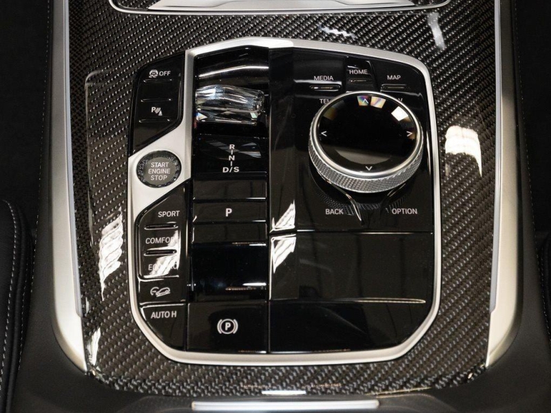 Купить BMW X5 M 60i бензин 2025 id-1006921 в Киеве, Фото №6