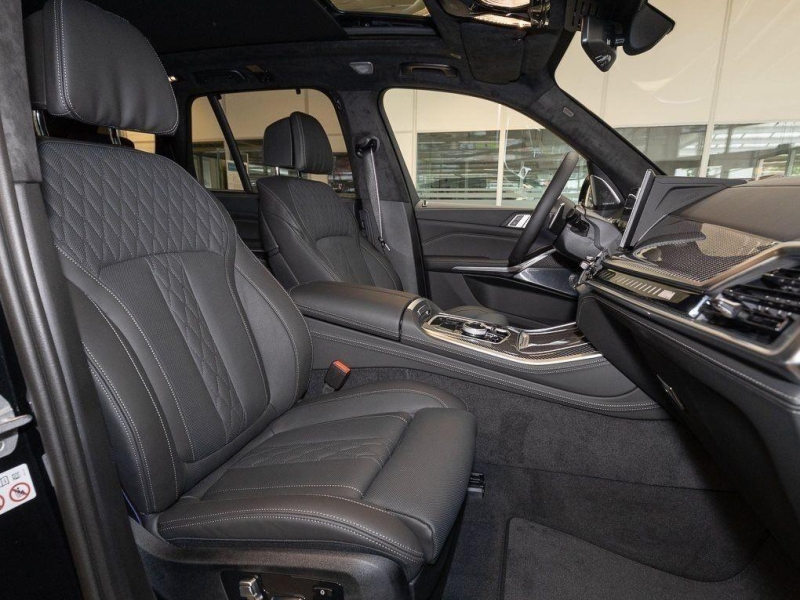 Купить BMW X5 M 60i бензин 2025 id-1006921 в Киеве, Фото №11