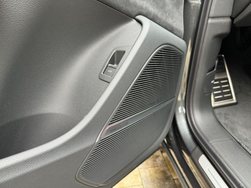 Audi SQ7 TFSI бензин 2024 id-1006932 Купить Audi SQ7 TFSI бензин 2024 id-1006932 в Киеве, Фото №13