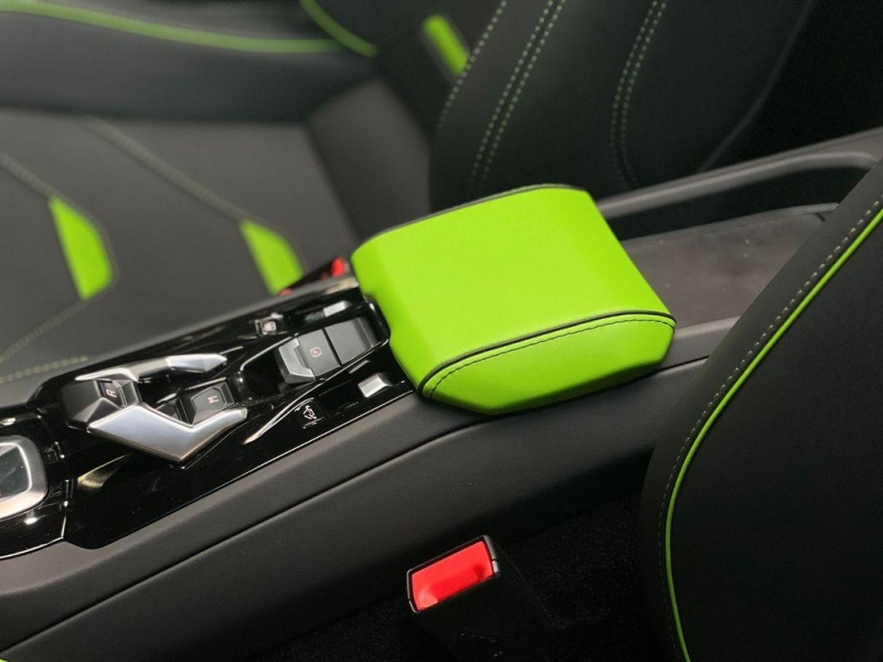 Lamborghini Huracan EVO Spyder бензин 2024 id-1006937 Купить Lamborghini Huracan EVO Spyder бензин 2024 id-1006937 в Киеве, Фото №7