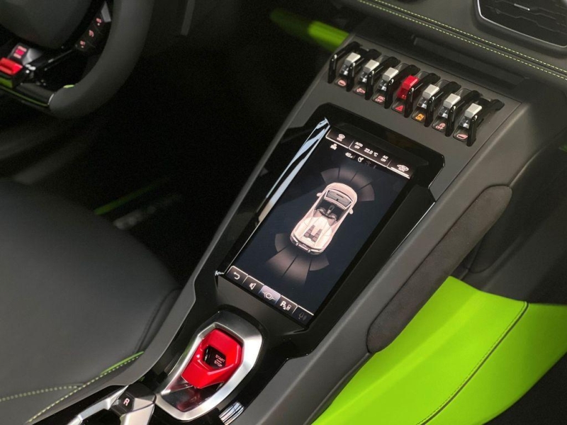 Lamborghini Huracan EVO Spyder бензин 2024 id-1006937 Купить Lamborghini Huracan EVO Spyder бензин 2024 id-1006937 в Киеве, Фото №8