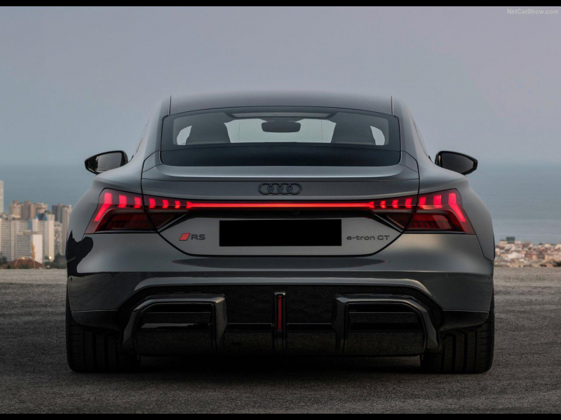 Audi RS E-tron GT quattro бензин 2025 id-1006935 Купить Audi RS E-tron GT quattro бензин 2025 id-1006935 в Киеве, Фото №6