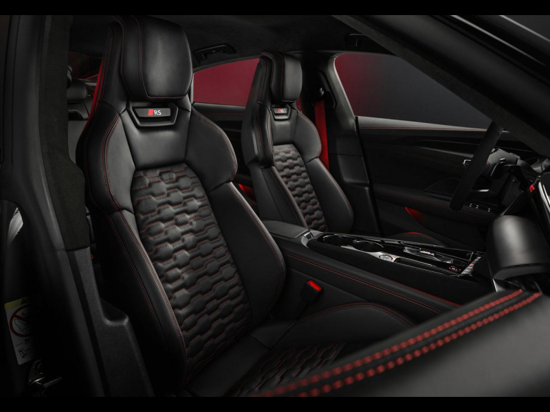 Audi RS E-tron GT quattro бензин 2025 id-1006935 Купить Audi RS E-tron GT quattro бензин 2025 id-1006935 в Киеве, Фото №10