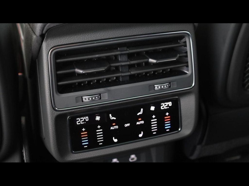 Audi RS Q8 Performance бензин 2025 id-1006952 Купить Audi RS Q8 Performance бензин 2025 id-1006952 в Киеве, Фото №9