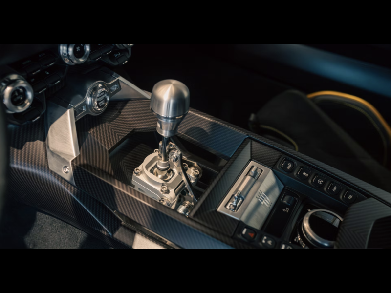 Купить Aston-Martin Valiant бензин 2026 id-1006947 в Киеве, Фото №13